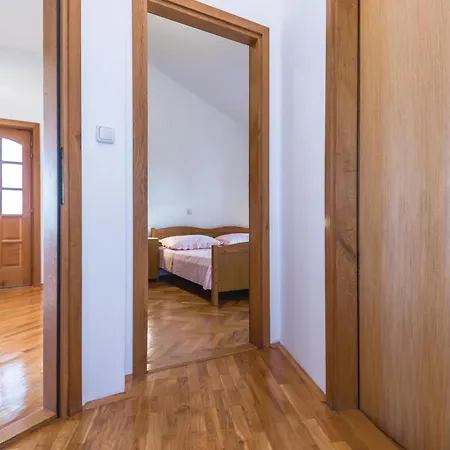 3 Bedroom Amazing In Apartment